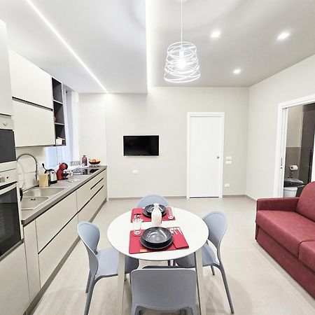 Holiday Home San Martino-Floridiana نابولي المظهر الخارجي الصورة